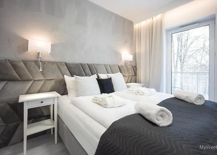Z Kominkiem.. And Spa, Myweek 公寓 *