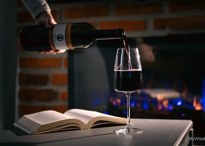 アパート Z Kominkiem.. And Spa, Myweek